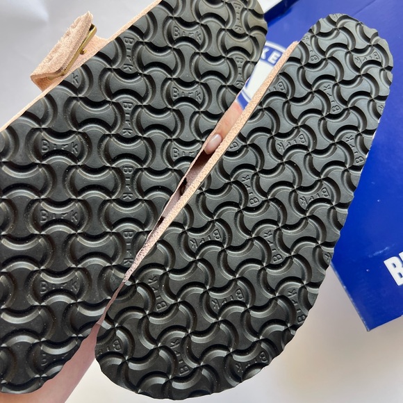 Birkenstock Pink Suede Arizona (narrow) - Picture 5 of 5